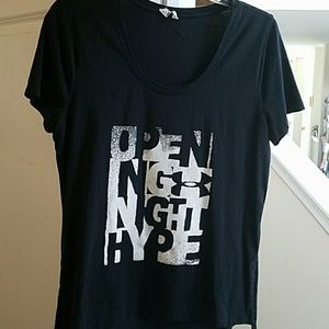Short sleeve Under Armour graphic tee